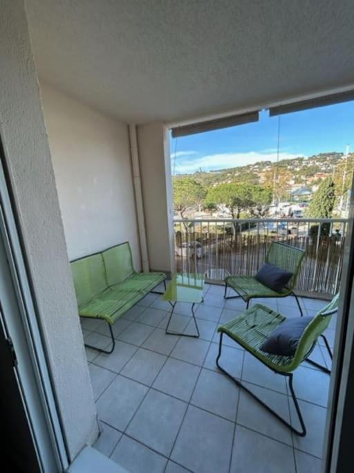 Superbe Appartement Bord De Mer Saint-Mandrier-sur-Mer Kültér fotó